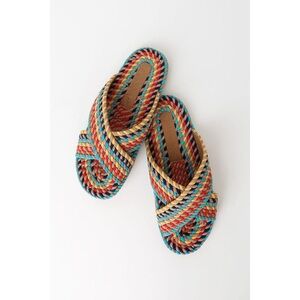 NWOT- SALT + UMBER - SARAYA WOVEN Fabric rope -FLAT SLIDES - 10